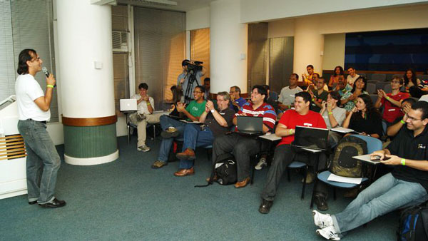 Palestrando no WP Meetup RJ Palestrando no WP Meetup RJ